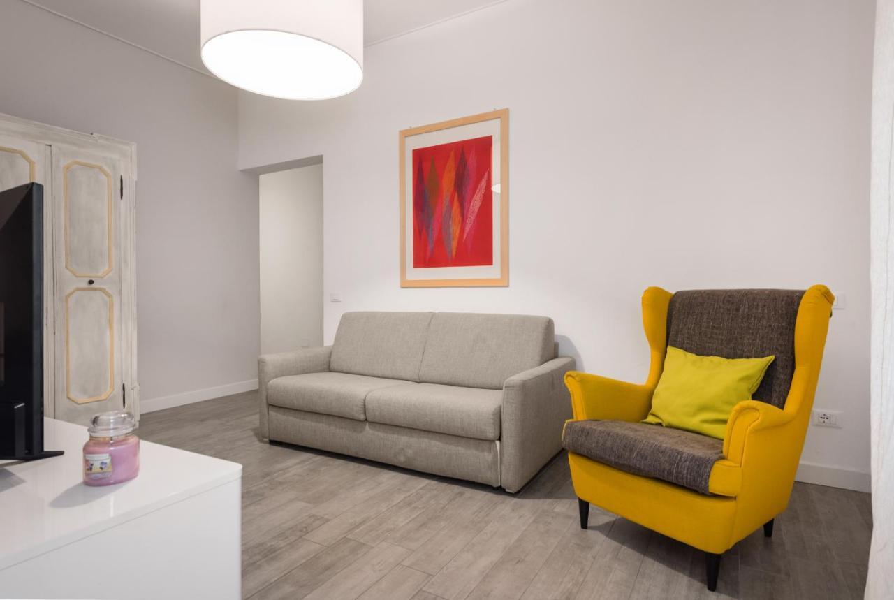 Flats4Rent La Dimora D'Orlando Lägenhet Verona Exteriör bild