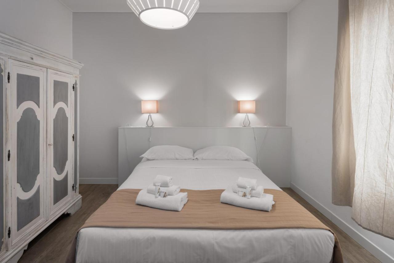 Flats4Rent La Dimora D'Orlando Lägenhet Verona Exteriör bild