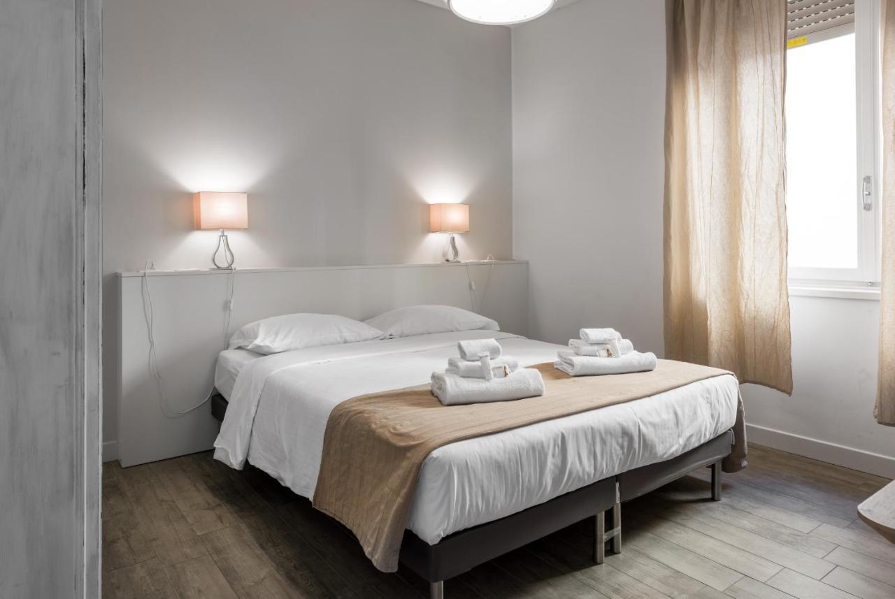 Flats4Rent La Dimora D'Orlando Lägenhet Verona Exteriör bild