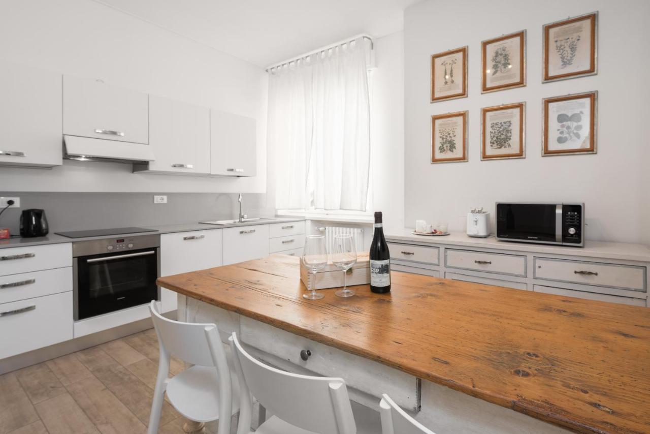 Flats4Rent La Dimora D'Orlando Lägenhet Verona Exteriör bild