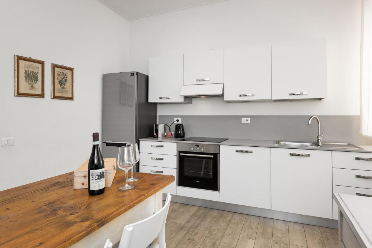 Flats4Rent La Dimora D'Orlando Lägenhet Verona Exteriör bild